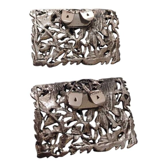 Vintage MUSI Shoe Clips Buckles Repousse Set Of 2 Floral Leaf Silver Tone - Picture 2 of 4